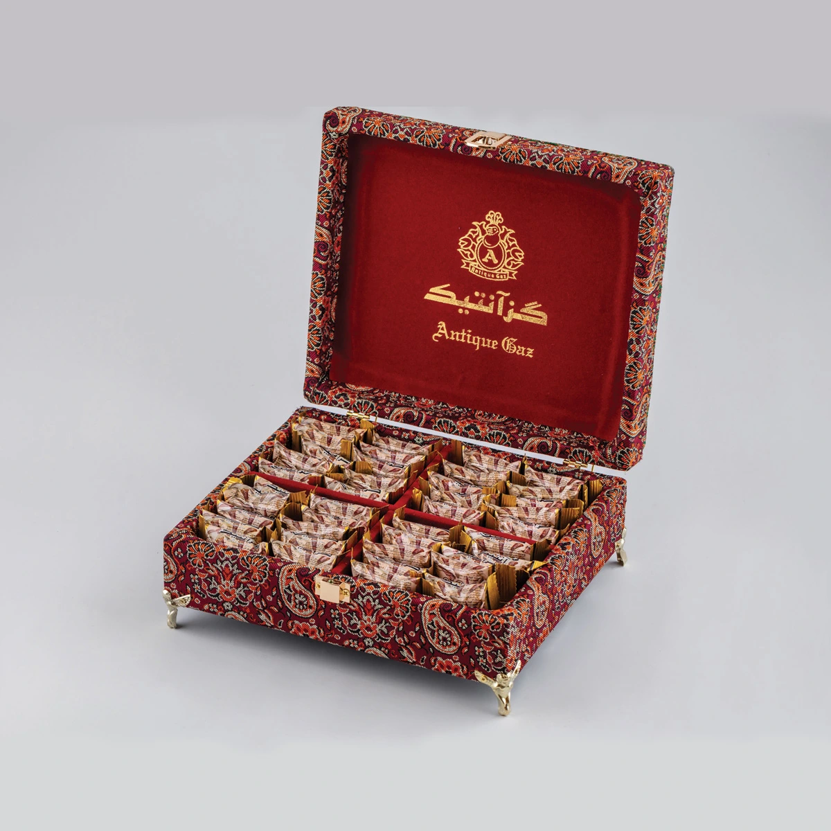 جعبه کادویی ترمه پایه دار آنتیک (سایز کوچک)